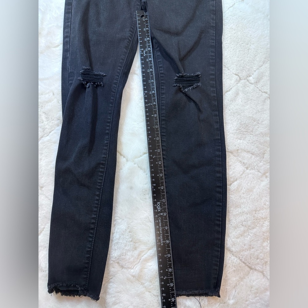 Just Black women’s black distressed jeans size 24 - Picture 5 of 6